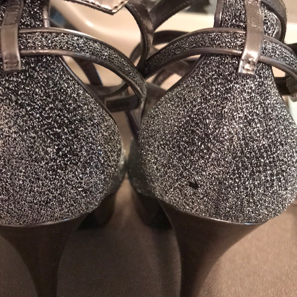 Silver Platforms - image 5